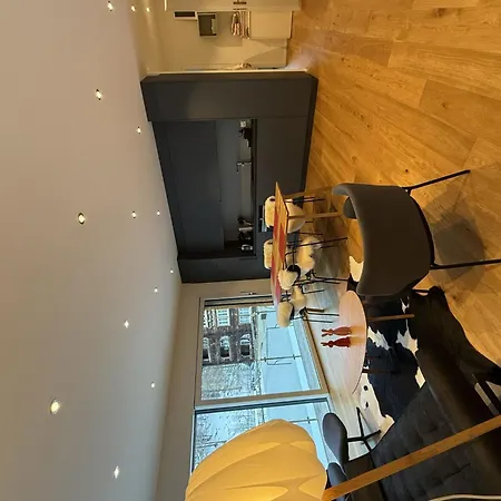 Strahlhorn By Interhome סאס-אלמאגל