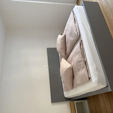 Apartamento Strahlhorn By Interhome